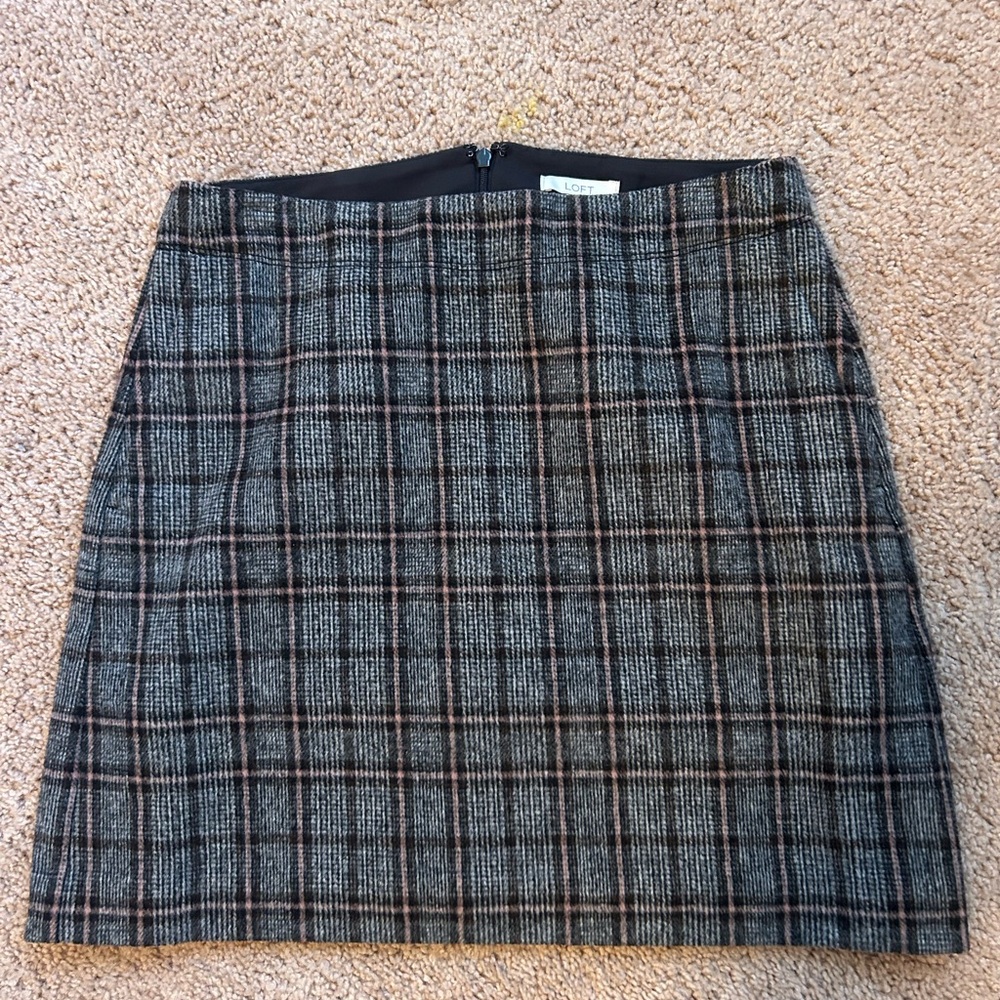 LOFT Gray Black Pencil Mini Skirt for Work
